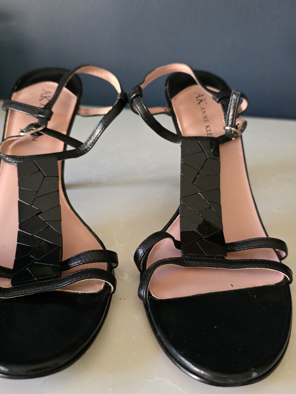Anne Klein Black T-Strap Sandals
